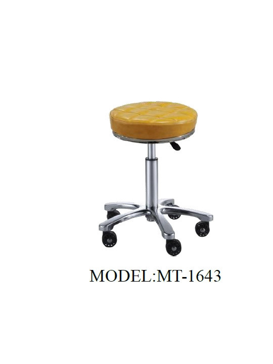 Kadernícky stolík