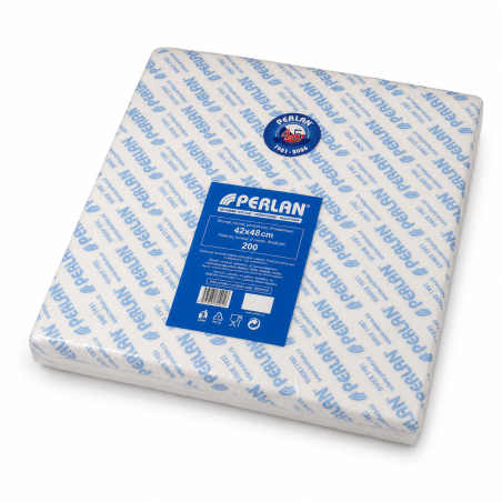 PERLAN 45 g Netkaná textilie – přířezy | 42 × 48 cm | 200 ks